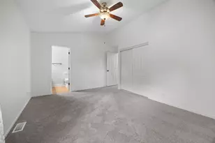 1103 Southbridge Ln, Schaumburg, IL 60194 - Photo 15