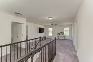 335 Snowdrop Ln, Elgin, IL 60124 - Photo 23