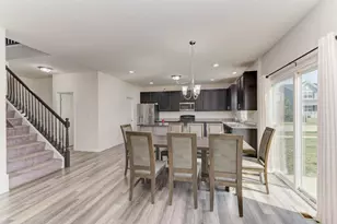 335 Snowdrop Ln, Elgin, IL 60124 - Photo 15