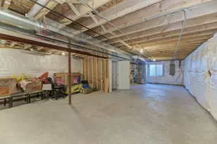 335 Snowdrop Ln, Elgin, IL 60124 - Photo 33