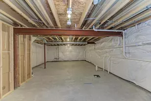 335 Snowdrop Ln, Elgin, IL 60124 - Photo 35