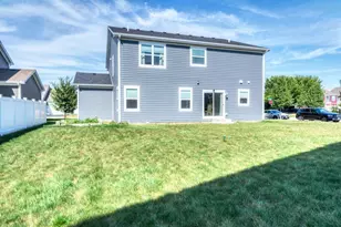 335 Snowdrop Ln, Elgin, IL 60124 - Photo 37