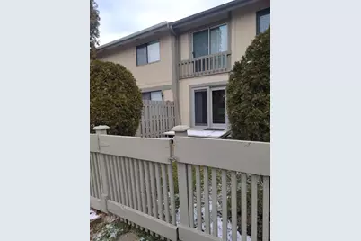 [Address not provided], Roselle, IL 60172 - Photo 37