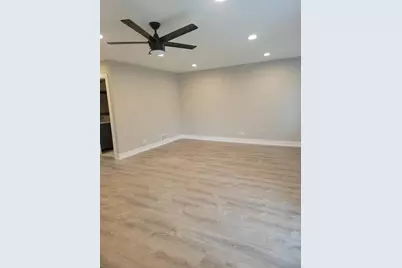 [Address not provided], Roselle, IL 60172 - Photo 29