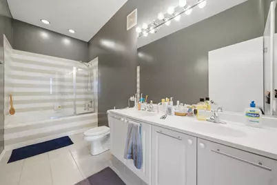 130 S Canal Street #724, Chicago, IL 60606 - Photo 15