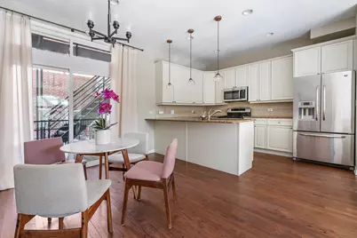 1002 W Altgeld Street #1002, Chicago, IL 60614 - Photo 9