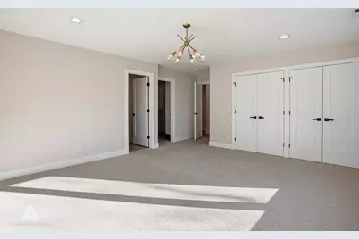 500 N Fairview Avenue, Mount Prospect, IL 60056 - Photo 29