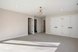 500 N Fairview Ave, Mount Prospect, IL 60056 - Photo 29