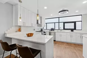 2906 N Sheridan Rd, Chicago, IL 60657 - Photo 5