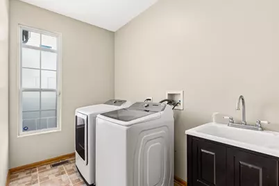 402 S Palmer Drive, Bolingbrook, IL 60490 - Photo 21