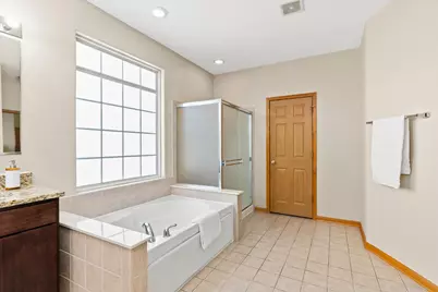 402 S Palmer Drive, Bolingbrook, IL 60490 - Photo 31