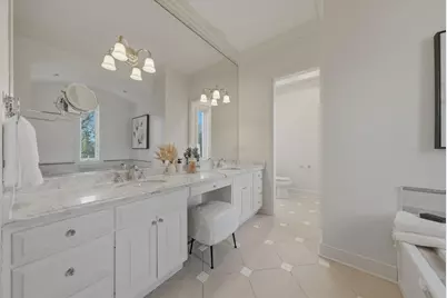 11361 W Plainfield Road, Indian Head Park, IL 60525 - Photo 33