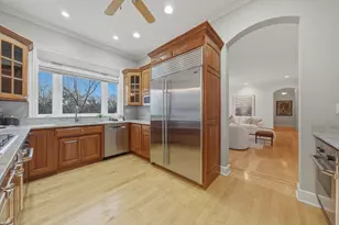 11361 W Plainfield Rd, Indian Head Park, IL 60525 - Photo 15