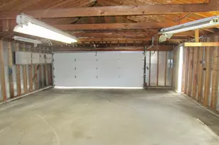 786 N Van Auken St, Elmhurst, IL 60126 - Photo 9