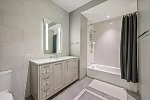 435 N Michigan Ave, Chicago, IL 60611 - Photo 17