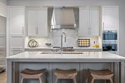 435 N Michigan Avenue #814, Chicago, IL 60611 - Photo 11