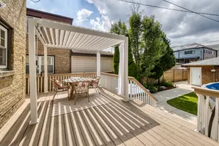 6056 N Keeler Ave, Chicago, IL 60646 - Photo 27