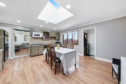 7545 Halesia Court, Orland Park, IL 60462 - Photo 9