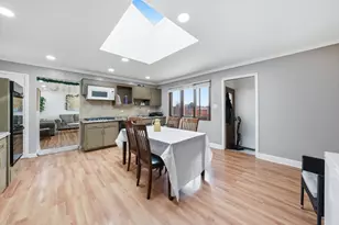 7545 Halesia Ct, Orland Park, IL 60462 - Photo 9