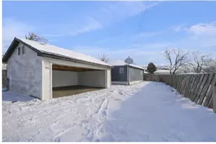 1336 Hirsch Ave, Calumet City, IL 60409 - Photo 17