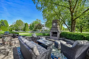 39W314 W Mallory Dr, Geneva, IL 60134 - Photo 25