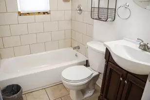 2320 S Albany Ave, Chicago, IL 60623 - Photo 9