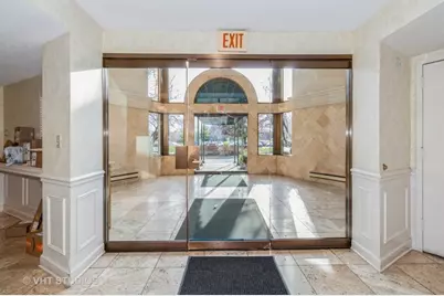 470 Fawell Boulevard #510, Glen Ellyn, IL 60137 - Photo 3