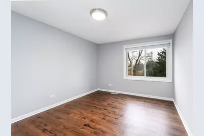 37 Briarwood Lane, Indian Head Park, IL 60525 - Photo 15