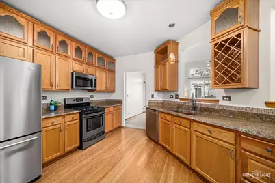 205 Hidden Pond Circle, Aurora, IL 60504 - Photo 7