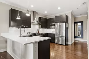 3047 N Oakley Ave, Chicago, IL 60618 - Photo 9