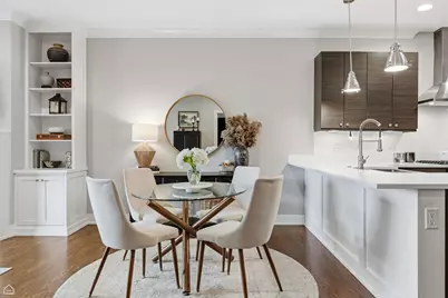 3047 N Oakley Avenue #301, Chicago, IL 60618 - Photo 7