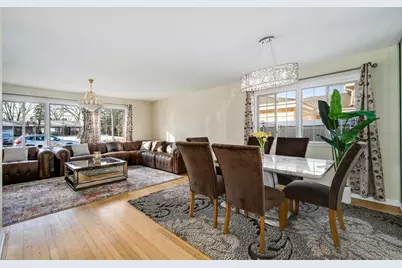 2458 Seminary Avenue, Des Plaines, IL 60016 - Photo 5