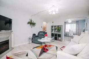 6319 S Oak Park Ave, Chicago, IL 60638 - Photo 5