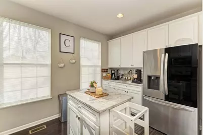 1499 Deer Pointe Drive, South Elgin, IL 60177 - Photo 9