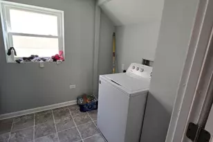 2855 W 25th Pl, Chicago, IL 60623 - Photo 17