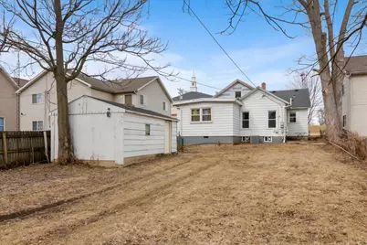 806 W Market Street, Bloomington, IL 61701 - Photo 25