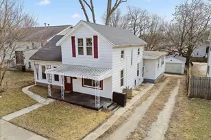 806 W Market St, Bloomington, IL 61701 - Photo 33