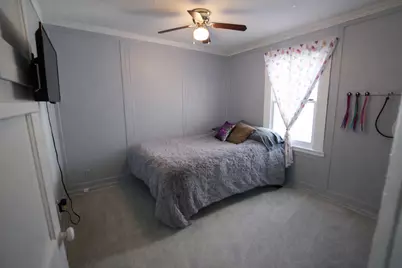 101 Oakleaf Road, Lake in the Hills, IL 60156 - Photo 13