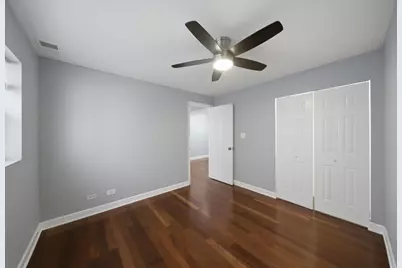 1937 W Pratt Boulevard #2N, Chicago, IL 60626 - Photo 11