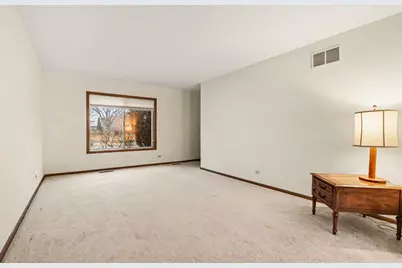 2627 Homestead Drive, Naperville, IL 60564 - Photo 11