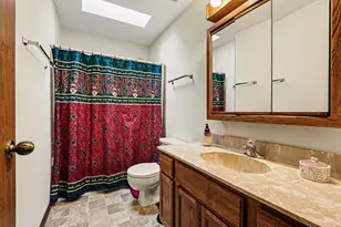 2627 Homestead Dr, Naperville, IL 60564 - Photo 17