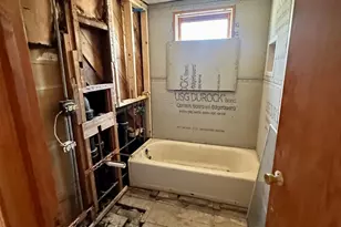 215 N Main St, Mount Prospect, IL 60056 - Photo 7