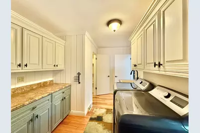 2107 S Pow Wow Trail, Beloit, WI 53511 - Photo 23