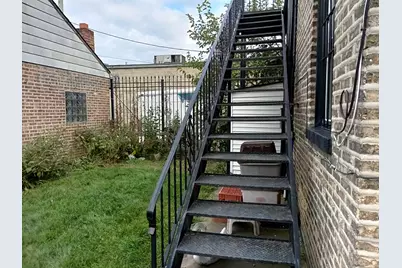 6348 W Grand Avenue, Chicago, IL 60639 - Photo 23