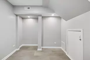 3101 Lebanon Ave, Zion, IL 60099 - Photo 15