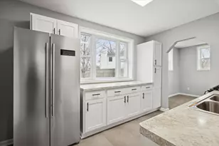 3101 Lebanon Ave, Zion, IL 60099 - Photo 9