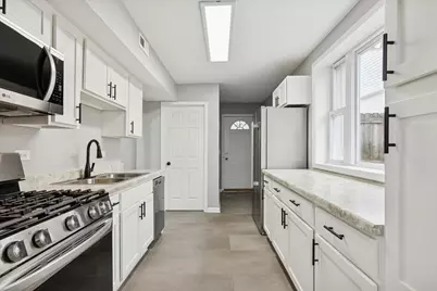 3101 Lebanon Avenue, Zion, IL 60099 - Photo 7