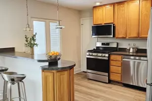 1550 Sandpebble Dr, Wheeling, IL 60090 - Photo 5