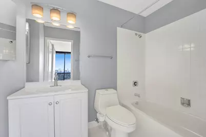 1309 N Wells Street #1002, Chicago, IL 60610 - Photo 11