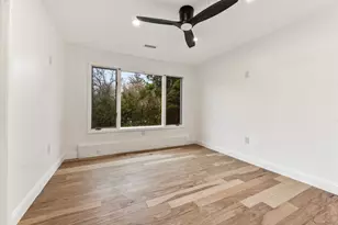 2018 N West St, Wheaton, IL 60187 - Photo 25